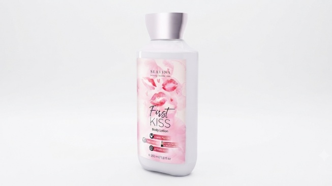 SLAVINA Body Lotion First Kiss