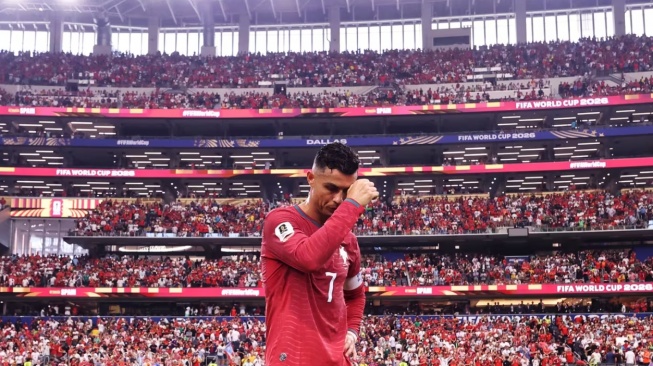 Cristiano Ronaldo memastikan Piala Dunia 2026 menjadi yang terakhir usai Portugal kalah 0-1 dari Spanyol. Gol Mikel Merino membawa La Roja ke perempat final. [Dok. FIFA]