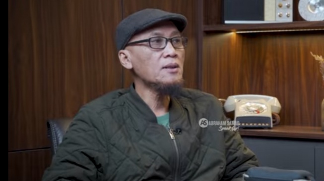Mantan pimpinan Komisi Pemberantasan Korupsi (KPK) periode 2007&ndash;2011, Mochammad Jasin, menyoroti pengembalian amplop Menteri Kehutanan, Raja Juli Antoni. [tangkapan layar]