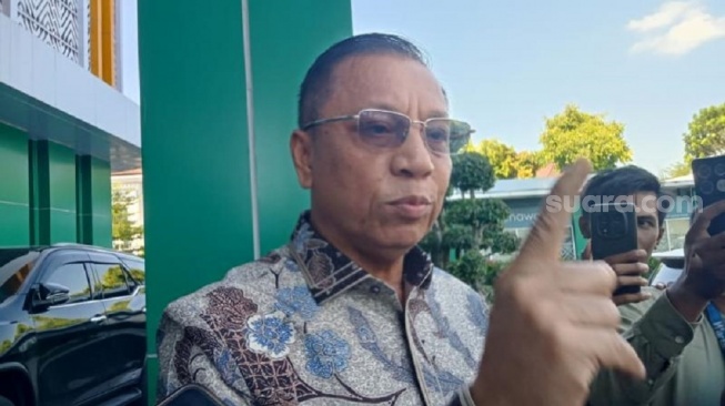 Lantik Istri Jadi Sekretaris Dinas Kesehatan, Wali Kota Bima: Bukan Nepotisme!