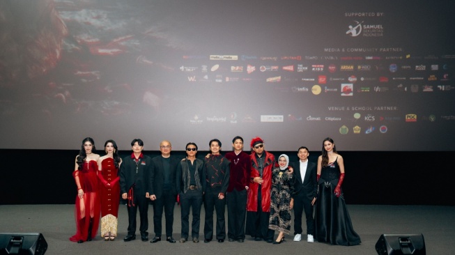 Review Film 402 Rumah Sakit Korea: Kejutan Tiada Habis Bahkan Sampai Soundtrack