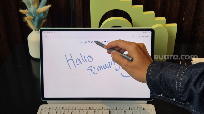Lenovo Idea Tab Pro Gen 2 dalam Media Hands-on di Jakarta, Selasa (7/7/2026). [Suara.com/Dythia] 