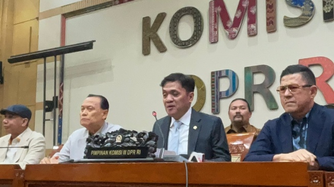 Habiburokhman Jawab Kritik Mahfud MD: Kasus Febrie Diserahkan ke Kejagung Demi Redam Friksi