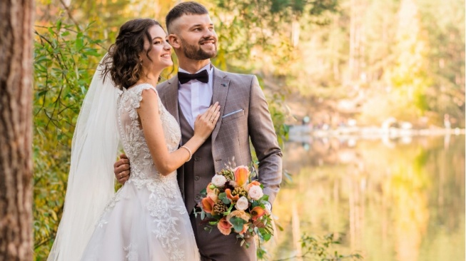 Tren Intimate Wedding 2026: Saat Gengsi Pesta Mewah Mulai Ditinggalkan
