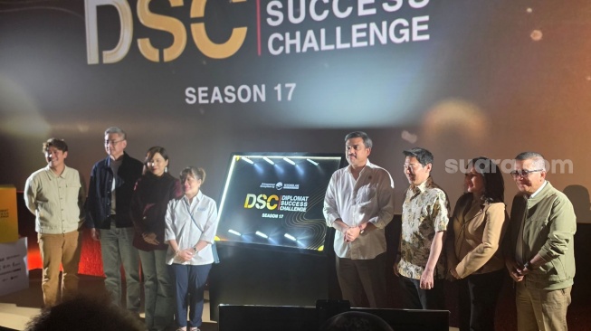 Menteri Usaha Mikro, Kecil, dan Menengah (UMKM), Maman Abdurrahman saat menghadiri peluncuran Diplomat Success Challenge (DSC) Season 17 di Jakarta, Kamis (9/7/2026). [Suara.com/Fakhri]