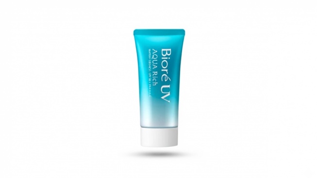 Biore UV Aqua Rich Watery Essence Sunscreen SPF 50 PA++++