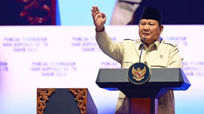 Prabowo Minta yang Pesimistis Tinggalkan Indonesia, IKK Turun hingga IHSG Anjlok 32% YTD