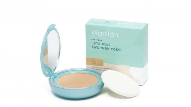 Wardah Luminous Two Way Cake (shopee/wardah)