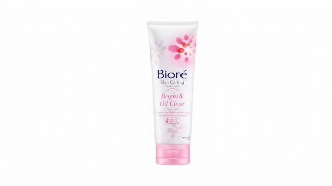Biore Skin Caring Bright & Oil Clear