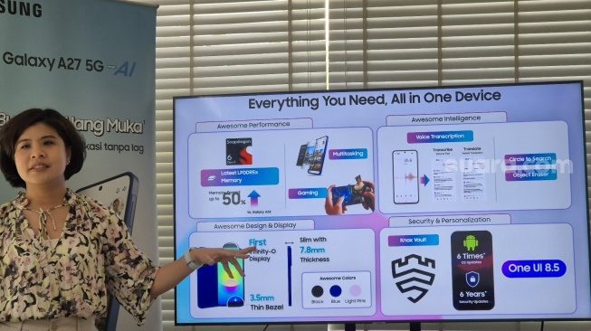 MX Product Marketing Senior Manager Samsung Electronics Indonesia, Annisa Maulina dalam acara Product Hands-On Samsung Galaxy A27 5G di Jakarta, Senin (13/7/2026). [Suara.com/Dythia]