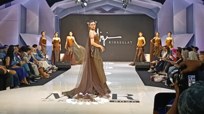 Fantastica, Saat Imajinasi Tanpa Batas Menjadi Inspirasi Baru Fashion Indonesia
