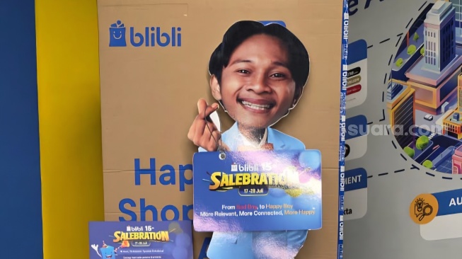 Puas Belanja Online, Fajar Sadboy Bertransformasi Jadi Happyboy
