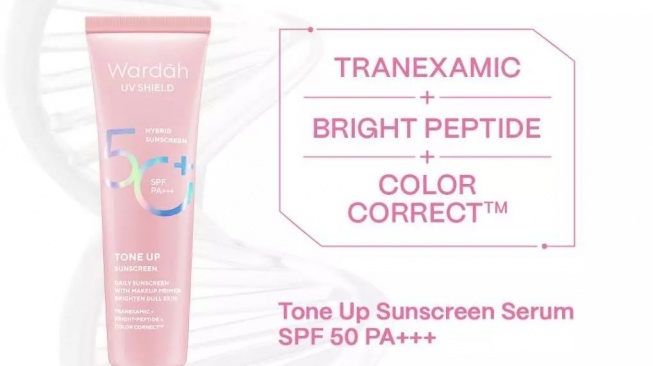 Tone up sunscreen yang bagus menurut review pengguna. (Shopee)