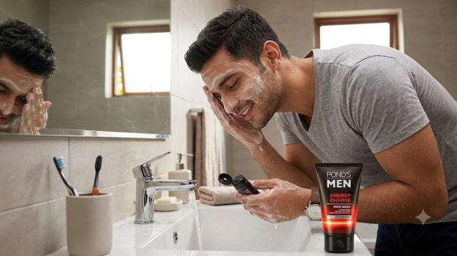 5 Sabun Cuci Muka Pond's Men untuk Mengatasi Kulit Kusam dan Berminyak