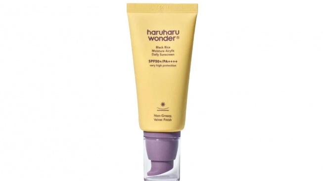 Haruharu Wonder Black Rice Moisture Airyfit Sunscreen