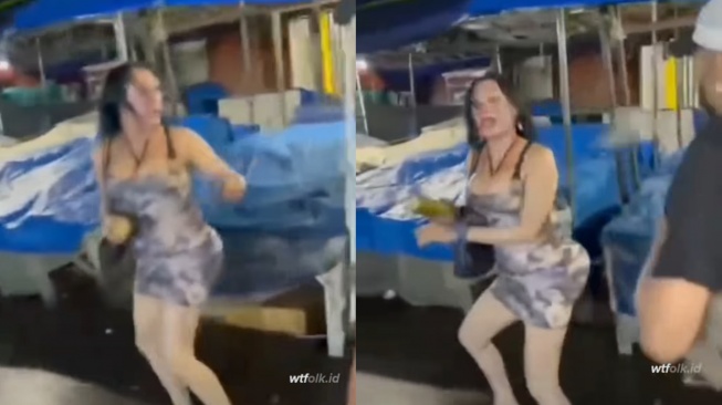 Video Pemuda di Bogor Siram Air Kencing ke Waria, Dalih Lakukan 'Bersih-bersih'