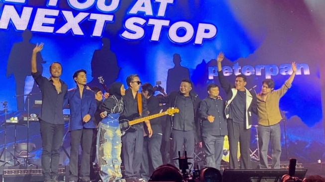 Konser Peterpan di Malaysia sukses ditonton hingga lima ribu orang. Penonton tidak saja dari Malaysia, tapi juga Singapura, Brunei Darussalam dan Indonesia. [Instagram]
