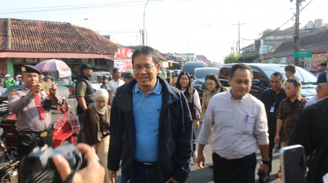 Prabowo Usul Efisiensi Anggaran TNI-Polri, Purbaya Klaim APBN Masih Cukup