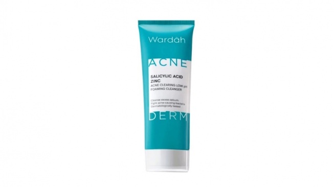 Wardah Acnederm Salicylic Acid Zinc Acne Clearing Low PH Foaming Cleanser (Shopee)