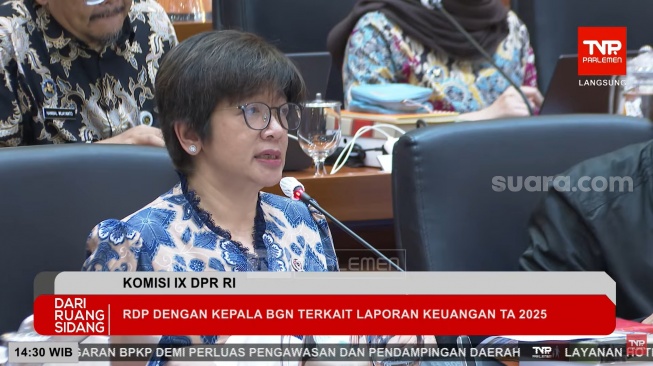 Wakil Kepala BGN Agustina Arumsari saat RDP dengan Komisi IX DPR RI, Jumat (17/7/2026). [Screenshot YouTube TVR Parlemen]