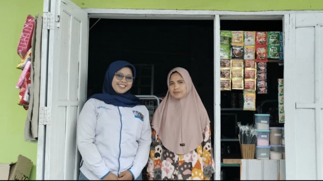 Bersama PNM, Ainun Ubah Cara Pandang Warga Kampung Tentang Perempuan