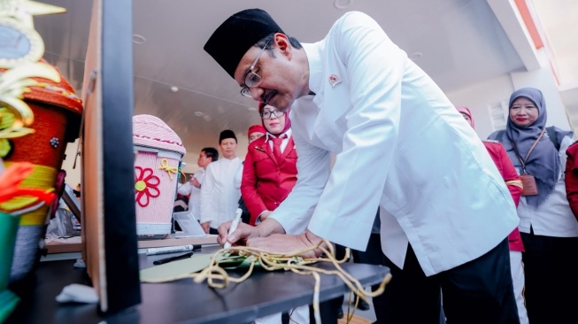 Menteri Sosial Syaifullah Yusuf menghadiri acara Open House Sekolah Rakyat di Pasuruan, Jawa Timur, Jumat (17/7/2026). (Dok: Kemensos)