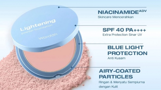 Wardah TWC Lightening Powder Foundation Light Feel. (Shopee)