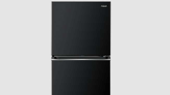 Kulkas inverter 2 pintu Aqua AQR-DTM285RAP (FB). [Aqua]