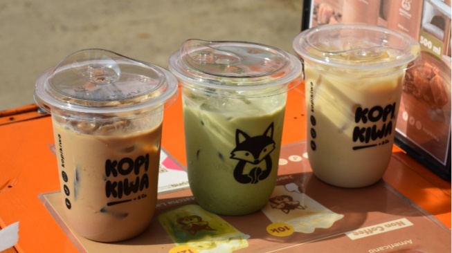 Kopi Kiwa: Menyesap Sensasi Kopi Premium di Pinggir Jalan GOR Kota Jambi