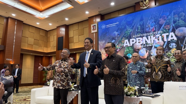 Purbaya Terbitkan Panda Bond 23 Juli, Target Kantongi Utang Rp 17,8 T dari China