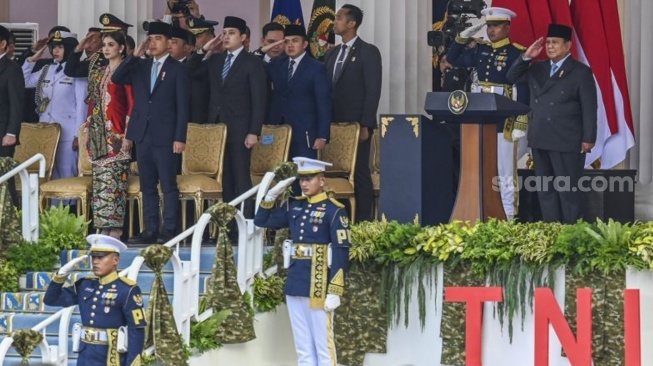 Pesan Menohok Prabowo ke Perwira TNI Polri: Gaji dan Seragammu dari Rakyat, Jangan Khianati Mereka