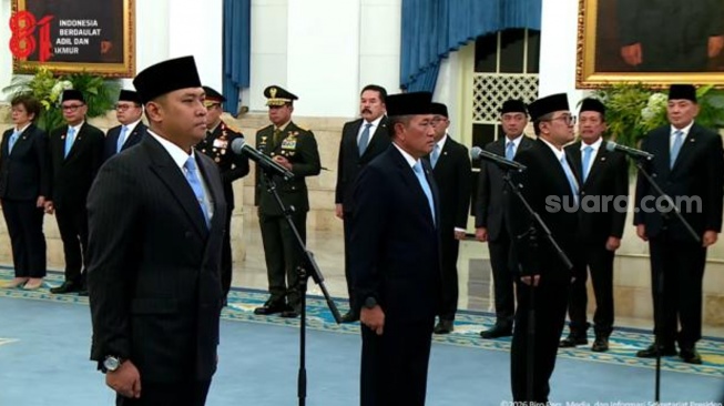 Selain Kepala BGN, Prabowo Lantik Gubernur dan Wagub Universitas Republik Indonesia, Apa Itu?