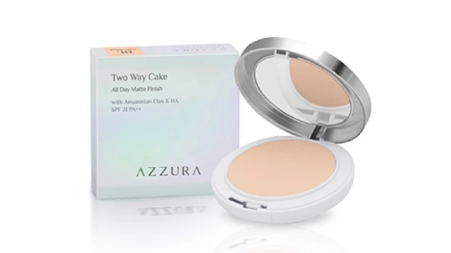 bedak azzura two way cake (shopee)