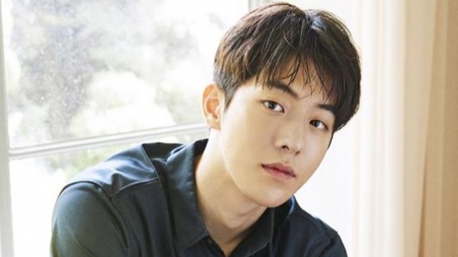 Nam Joo Hyuk Isyaratkan Drama The East Palace Berlanjut ke Season 2
