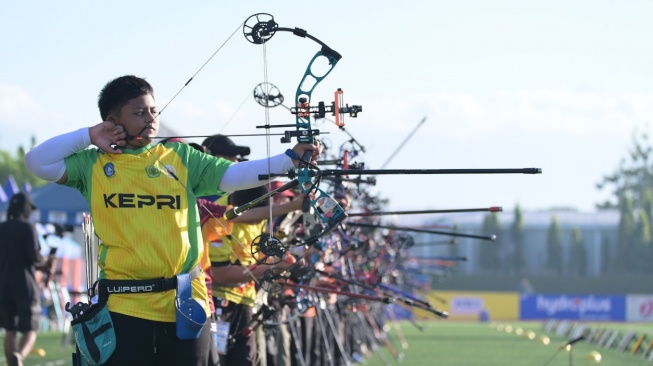 MilkLife Archery Challenge Kejurnas Junior 2026 di Kudus diikuti 906 atlet dari 29 provinsi. Ajang ini menjadi bagian dari misi melahirkan penerus Tiga Srikandi. [Dok. Istimewa]