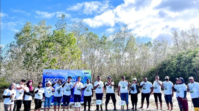 Program PNM Green Impact, salah satunya digelar di Kepulauan Maluku. Lewat PNM Green Impact, selalu berupaya menjaga lingkungan sebagai fondasi tumbuhnya ekonomi masyarakat.(Dok: PNM)