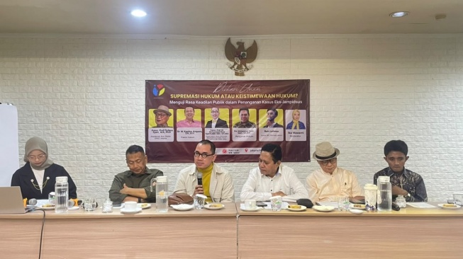 Soal Kasus Eks Jampidsus, Akademisi dan Mahasiswa Kompak Ingatkan Jaga Rasa Keadilan Publik