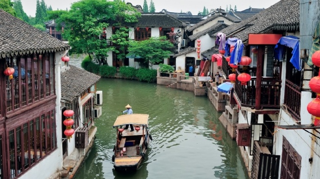 "Venesia dari Timur" di China: Kota Air Berusia 900 Tahun Ini Siap Memukau Turis Indonesia