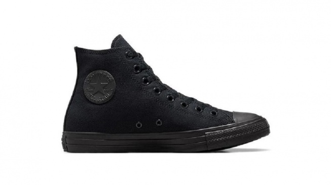 Converse Chuck Taylor All Star (Shopee)