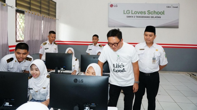LG Loves School menunjukkan kepeduliannya terhadap kualitas pendidikan di Indonesia. (Dok: LG)