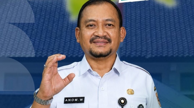 Bupati Pemalang, Anom Widiyantoro. (Instagram/anom_widiyantoro)