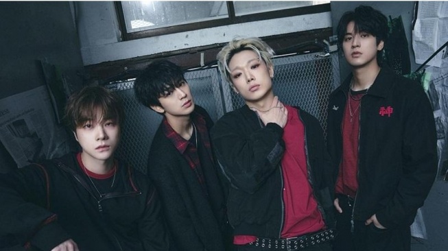 iKONIC Siap-siap! iKON Bakal Konser di Istora Senayan Bulan Depan
