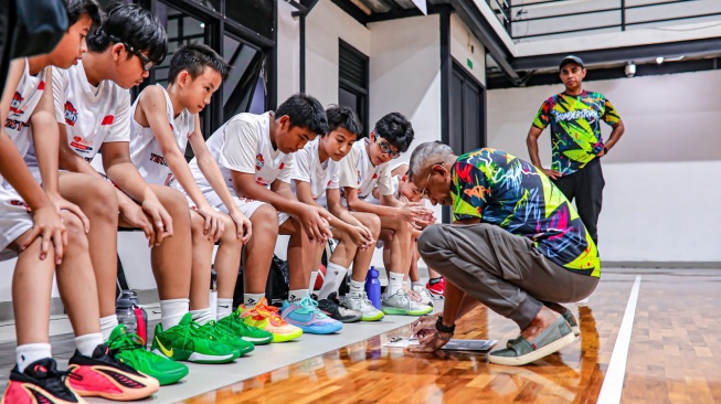 Eks Satria Muda Romy Tanaka gelar Liga Antar Akademi Basket 2026 di Sentul. Kompetisi fokus pada sport science, basketball IQ, dan pembinaan usia dini. [Dok. Istimewa]