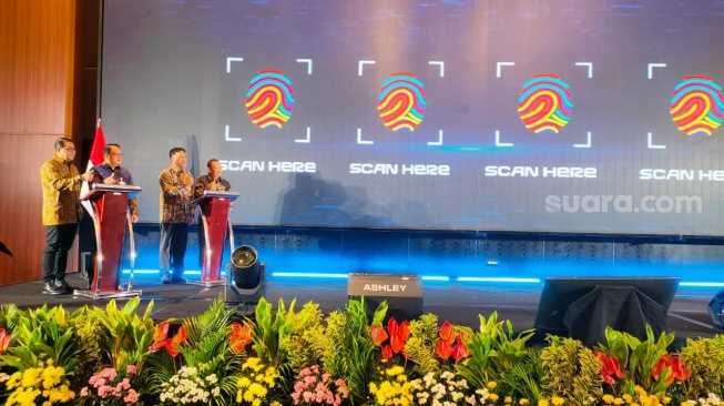 Jatim Media Summit 2026: Menkraf Sebut Jatim Punya Modal Jadi Lokomotif Ekonomi Kreatif Nasional