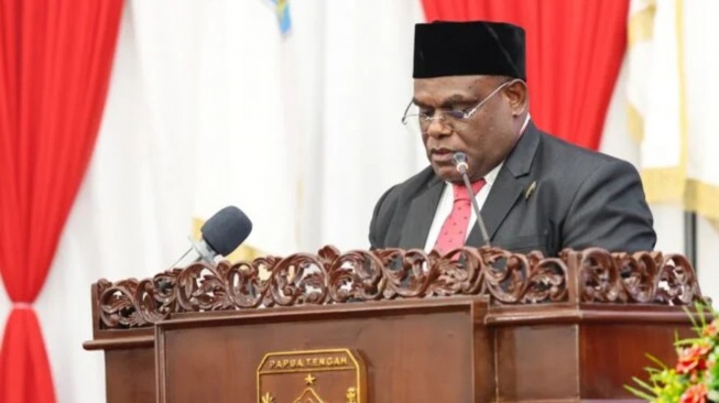 Meki Nawipa: Pendapatan Daerah Papua Tengah Lampaui Target, PAD Tumbuh hingga 114,5 Persen