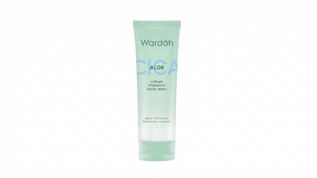 Wardah Cica Aloe Low pH Hydramild Facial Wash