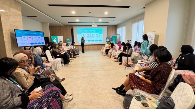 Peserta Sequis SHEPRENEUR Learning Series menyimak materi mengenai perlindungan data pribadi dan  strategi pemanfaatan creator economy di Jakarta, Selasa (28/7/2026). [Handout]