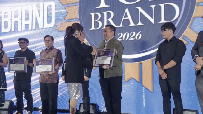 Inti Solar mengandalkan teknologi vacuum tube dan heat pump. [Inti Solar]