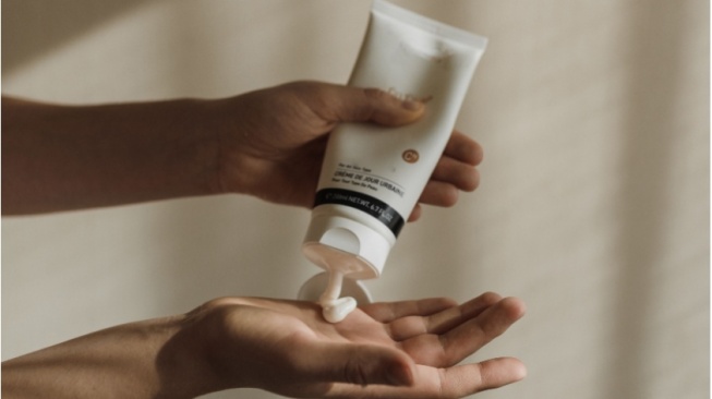 4 Body Lotion Ringan dan Menyejukkan, Penyelamat Saat Cuaca Terik!