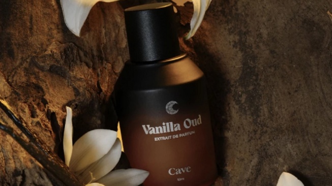 Cave Vanilla Oud Extrait de Parfum (Shopee)